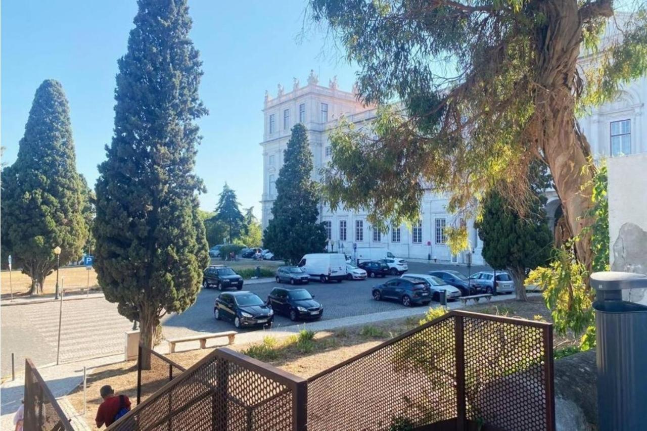Almirante24 - Apartment With Garden - Ajuda Palace & Royal Treasure Museum Лісабон Екстер'єр фото